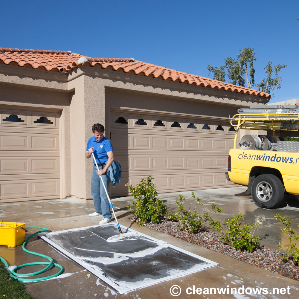 Screen cleaning