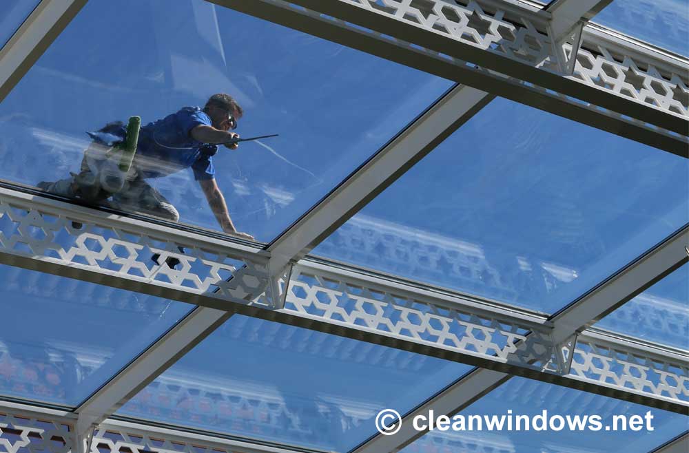 Skylight cleaning